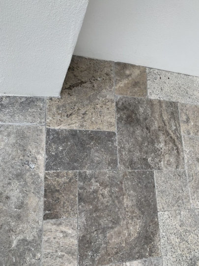 Płytki Trawertyn Silver Ash bębnowany komplet rzymski 1kpl=0,742 m2