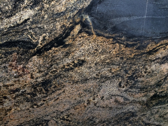 KOMINEK GRANITOWY STORMY NIGHT 3CM POLEROWANY